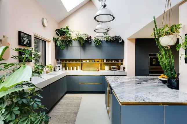 Detached RIBA Award-Winning Home for Sale