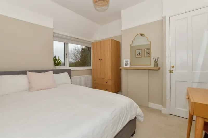 3 Bedroom Semi Detached House For Sale East Farleigh