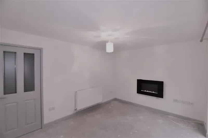 2 Bedroom House To Let Available August 18 2025