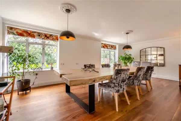 Grouse Road, Colgate, Horsham, West Sussex, RH13 6HT | Property for sale | Savills
