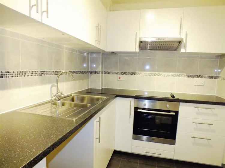 2 Bedroom Ground Floor Flat To Let Shadwell