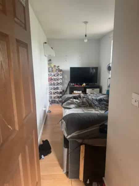 3 Bedroom House Spacious Kitchen Garden