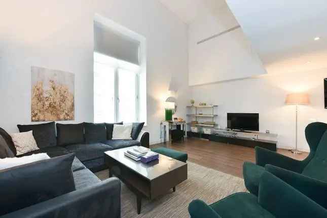 Flat for sale in Strand, London WC2R