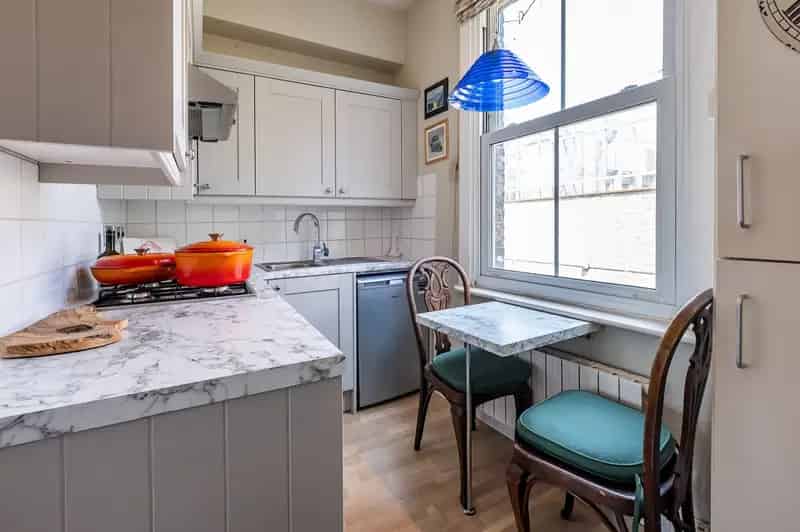 1 Bedroom Flat for Sale near Chelsea Harbour