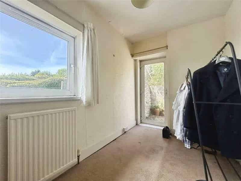 4 Bed House for Sale in Ventnor with Panoramic Sea Views