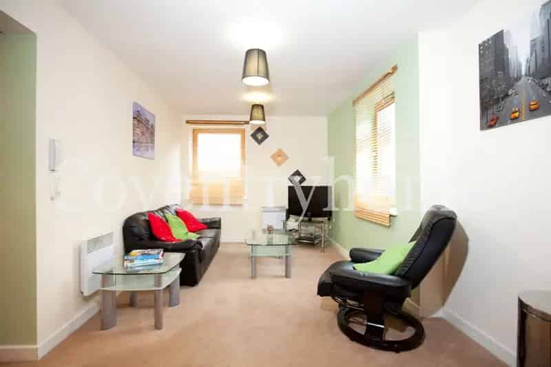 2 Bedroom Serviced Apartment for Rent