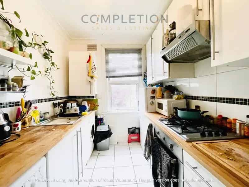 2 Bedroom Flat House to Rent in Walthamstow