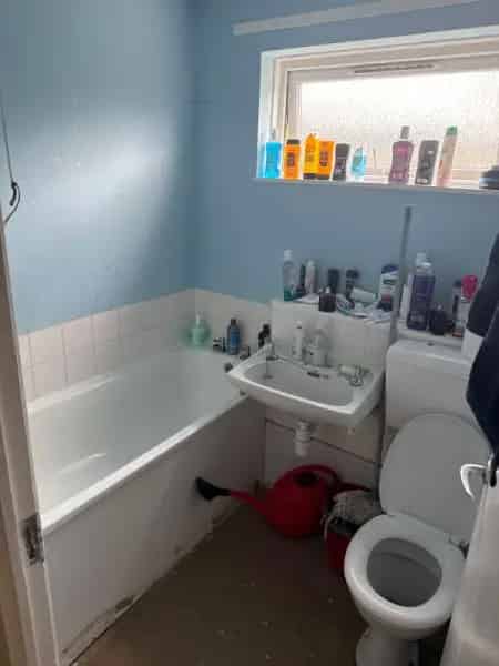 1 Bedroom 1st Floor Flat