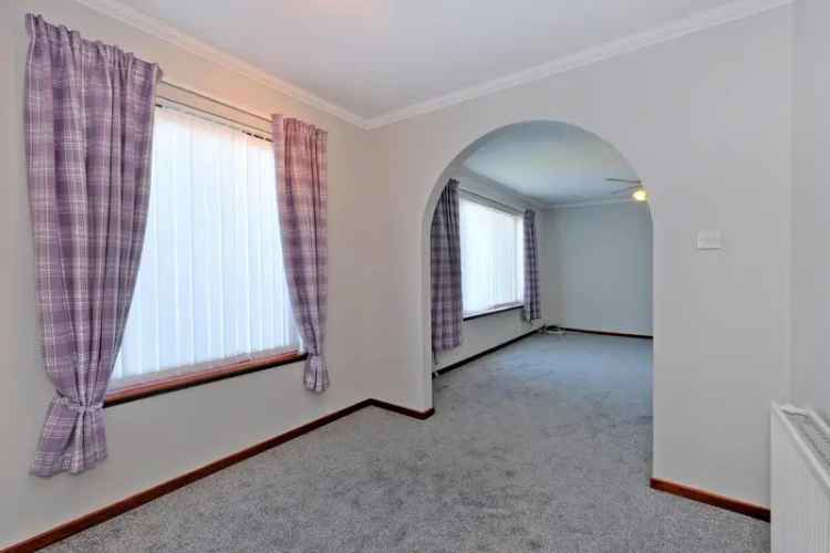 3 Bedroom Detached Bungalow for Sale in Danestone Aberdeen