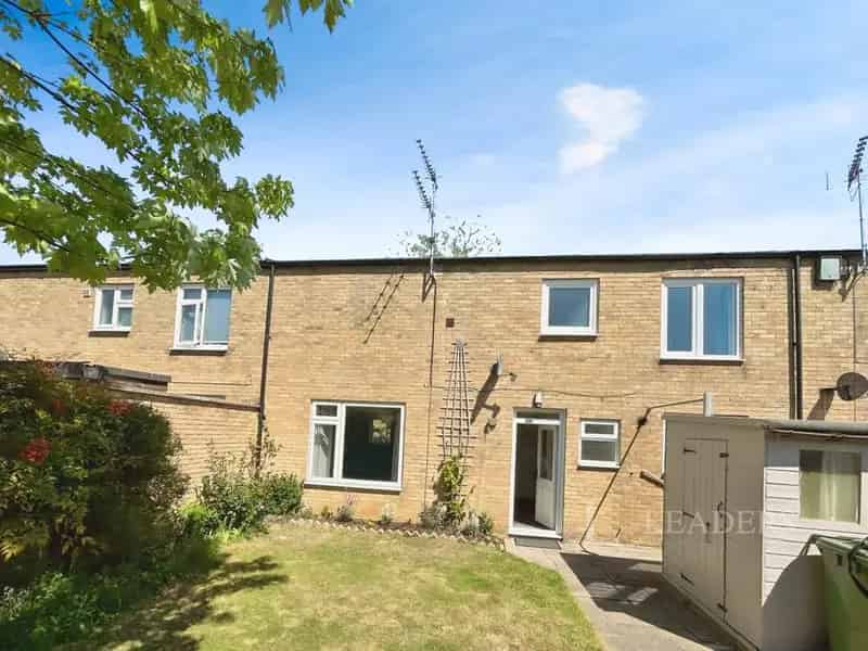 2 Bedroom Terraced House to Rent