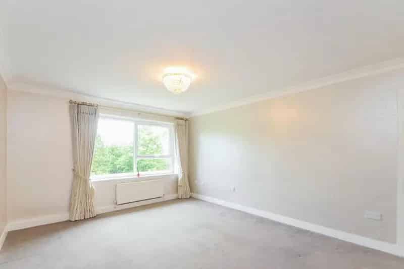2 Bed Flat for Sale in Harrogate - No Onward Chain