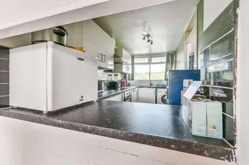 2 Bed Flat for Sale near Crystal Palace