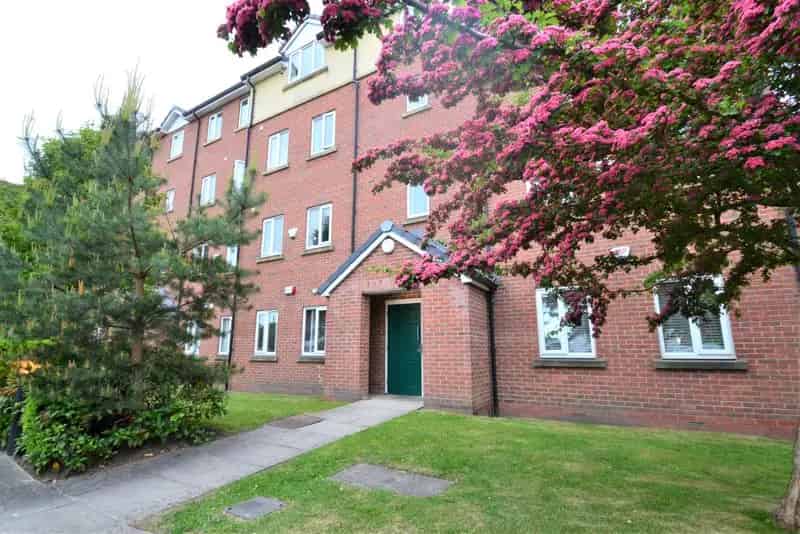 2 Bedroom Apartment House to Rent Chain Free