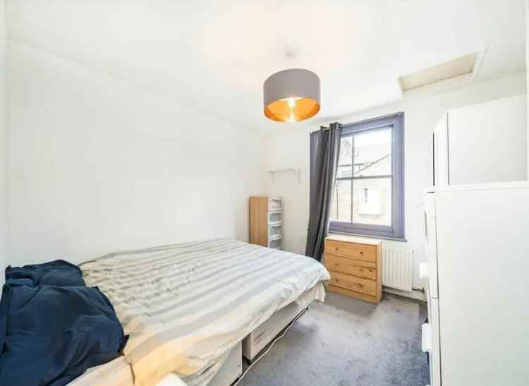 Two Double Bedroom Period Conversion Clapham