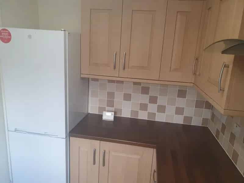 2 bedroom detached house