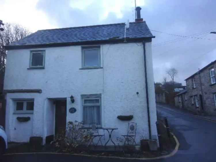 2 Bedroom Semi-Detached House to Rent