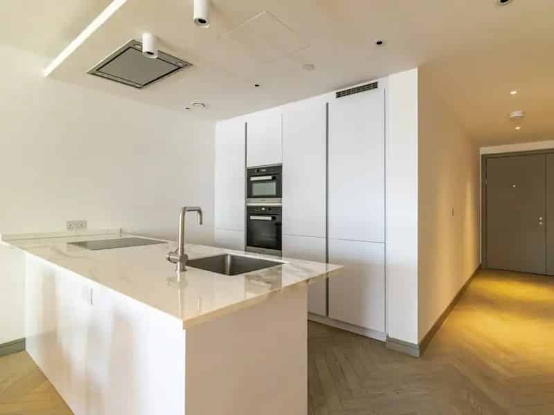 Flat For Rent , 30, Lodge Road, London, England