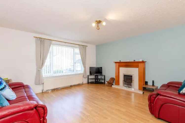 3 Bedroom Detached Bungalow For Sale