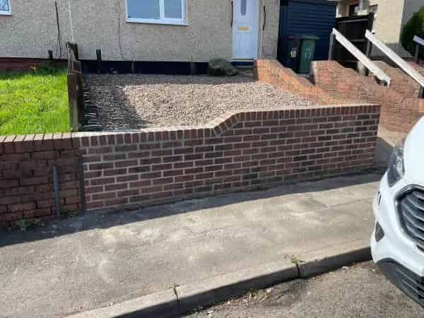 2 Bed 2 Bath House Large Garden