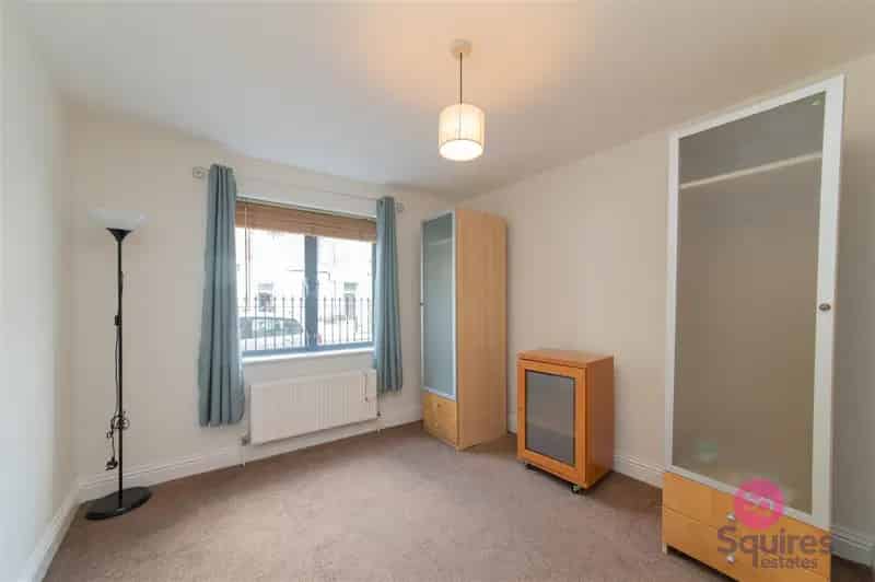2 Bedroom Flat House to Rent in Holloway