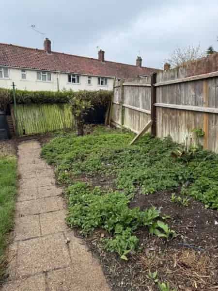 3 Bed House Near Shops and Schools