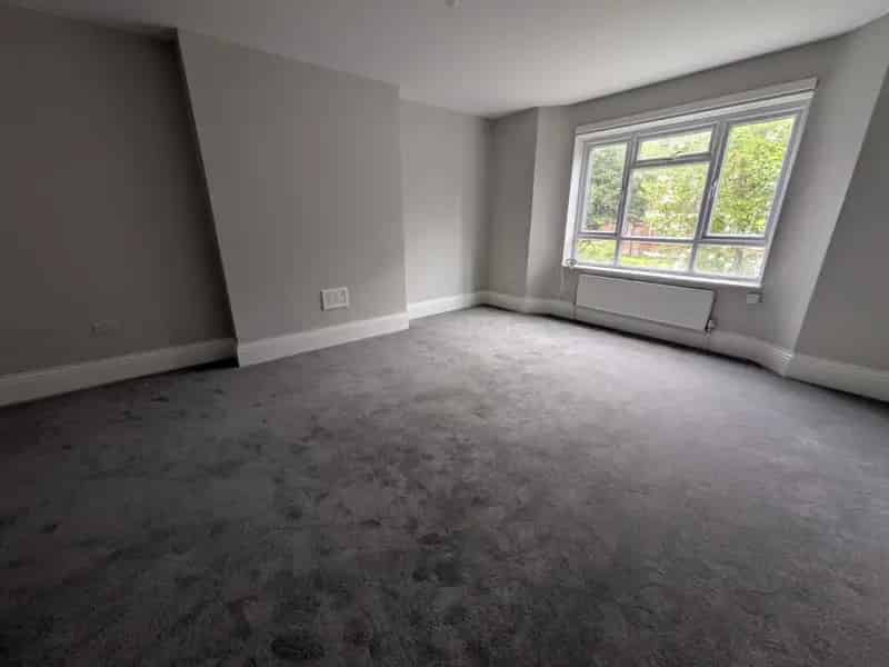 2 Bedroom Flat to Rent Folkestone Kent CT20