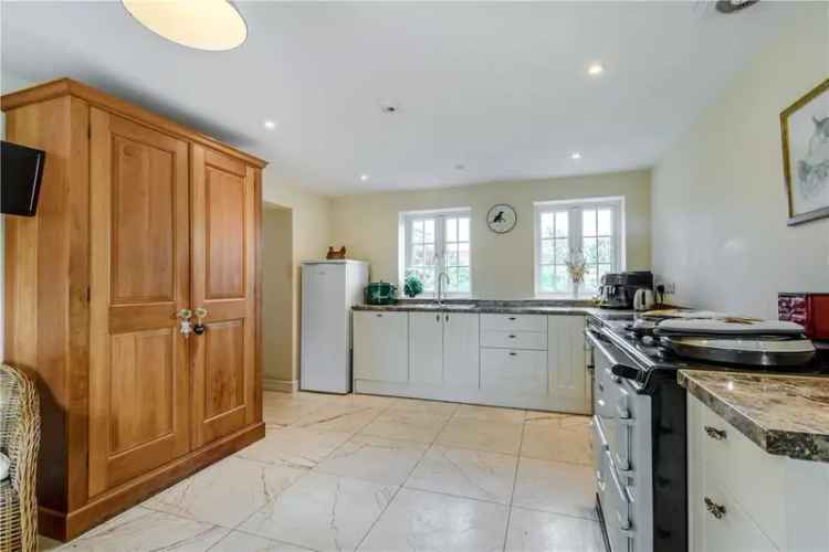 House For Sale in Vale of White Horse, England