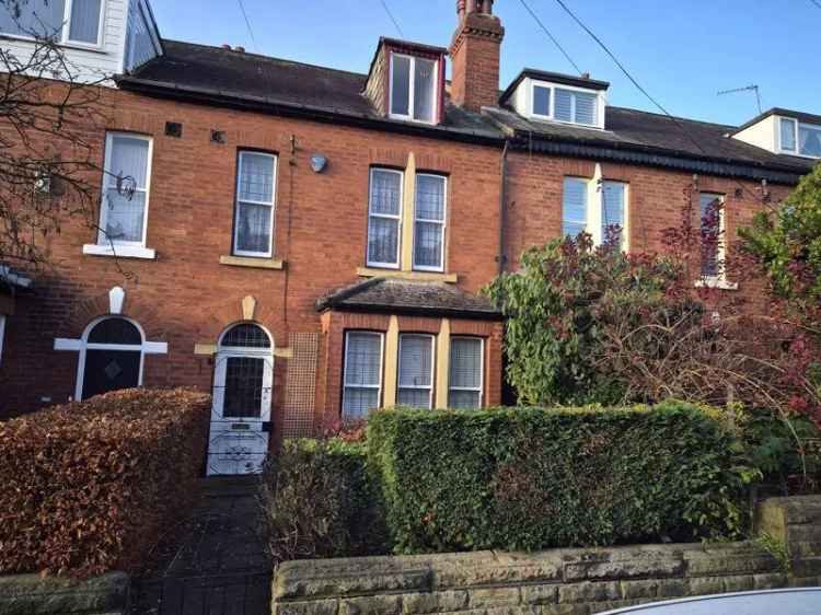 5 bedroom terraced house for sale