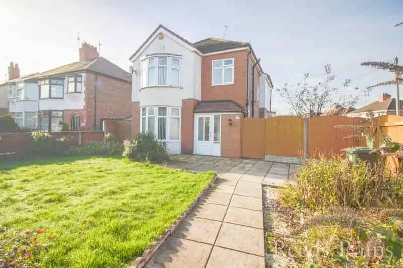 3 Bedroom Detached House for Sale Whitby Cheshire
