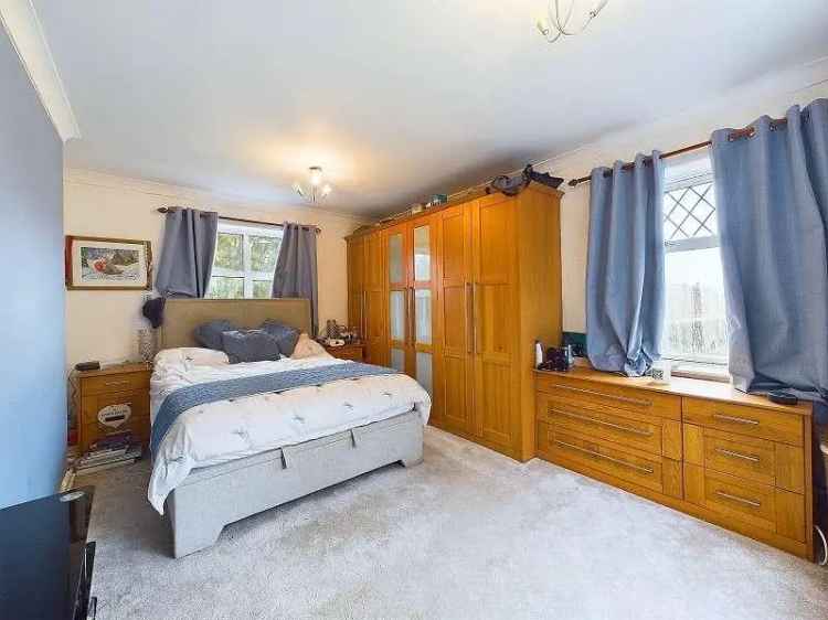 4 Bed Detached House for Sale Rhiwbina Hill