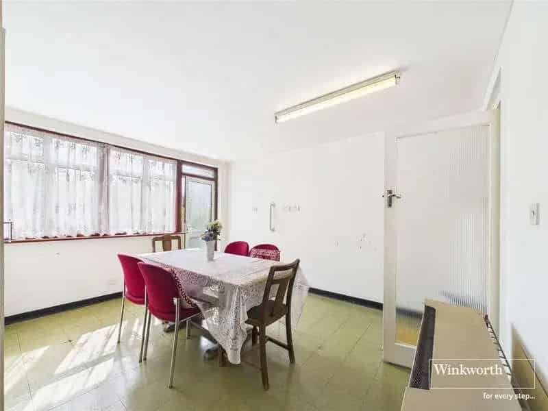 3 Bed House for Sale - First-Time Buyers & Renovation Project