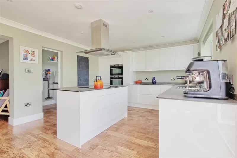 4 Bedroom Detached House for Sale in Cambridge