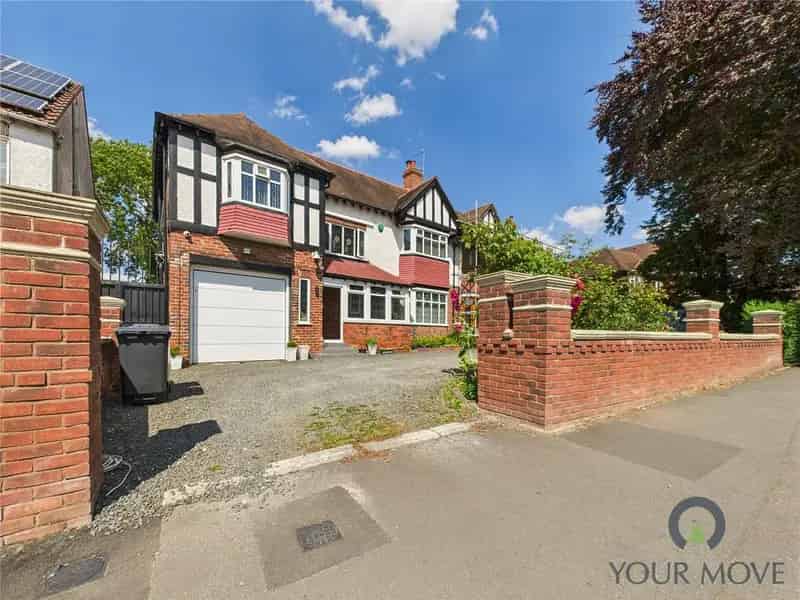 5 Bedroom Semi Detached House for Sale Hall Green