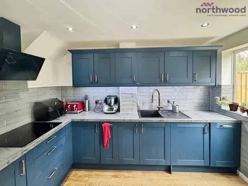 2 Bedroom House to Rent Near Public Transport