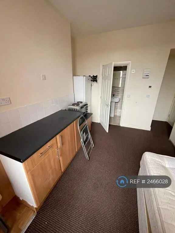 1 Bedroom Flat Rent Includes Bills 0 Deposit Single Occupancy