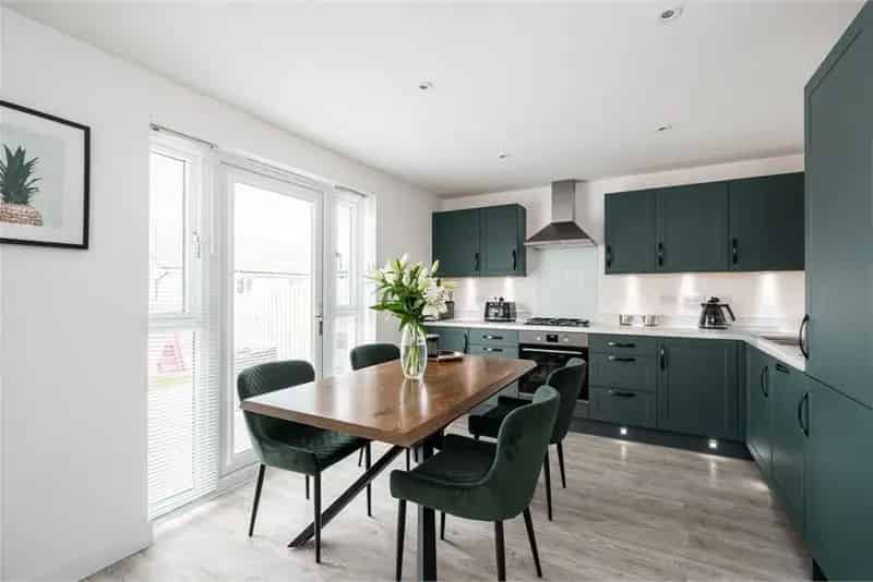 4 Bed Detached House with 2 Reception Rooms in Wallyford