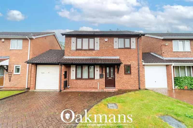 3 Bedroom Semi Detached House For Sale Birmingham