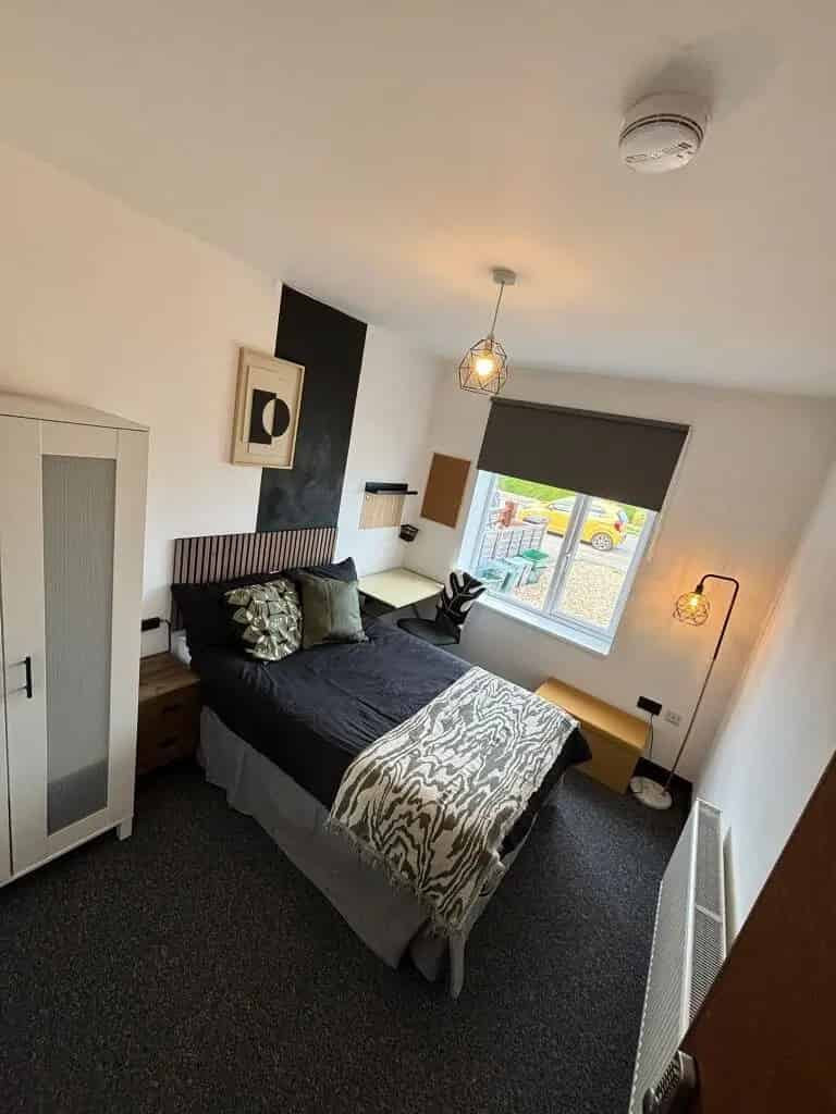 7 Bedroom Semi Detached House Student Accommodation Near UWE