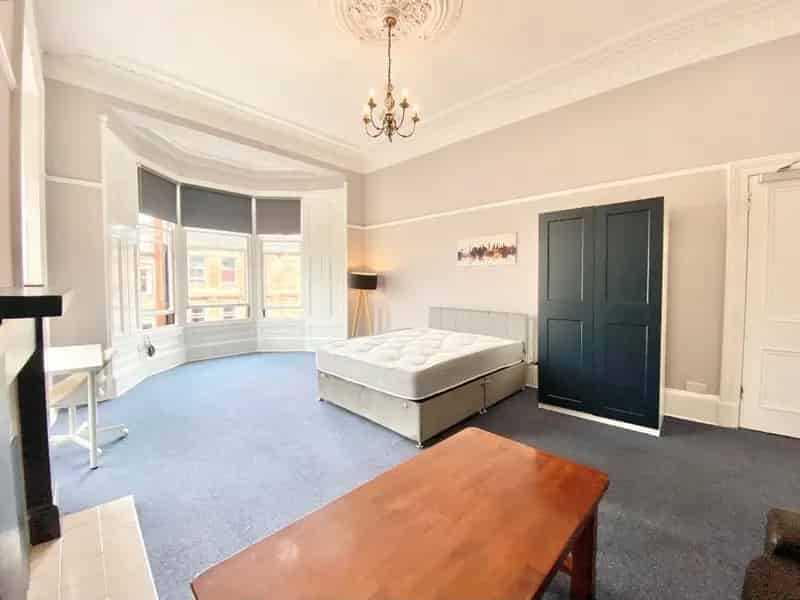 4 Bedroom Flat to Rent West Scotland Macleod Lettings