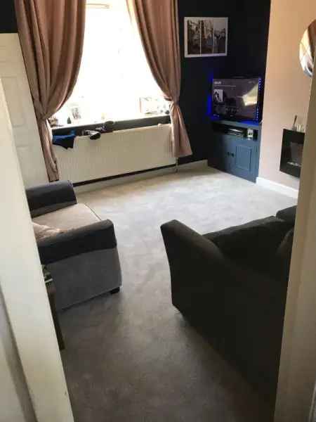 House For Rent in Kirklees, England