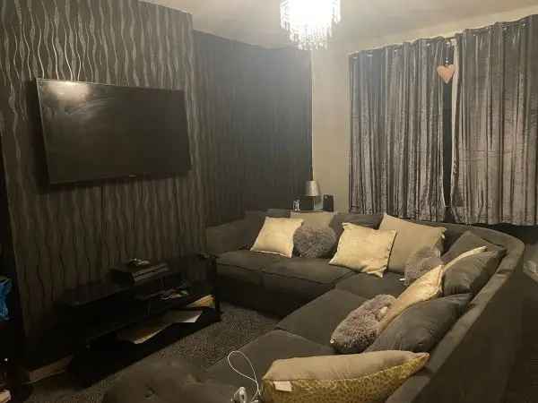 House For Rent in Birmingham, England