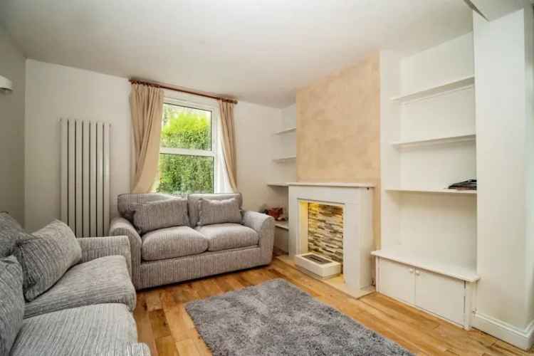 Modern 3-Bed End Terrace House Dorchester