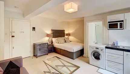 Studio to rent in Fulham Road, London SW3