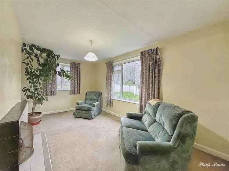 2 bedroom detached bungalow for sale