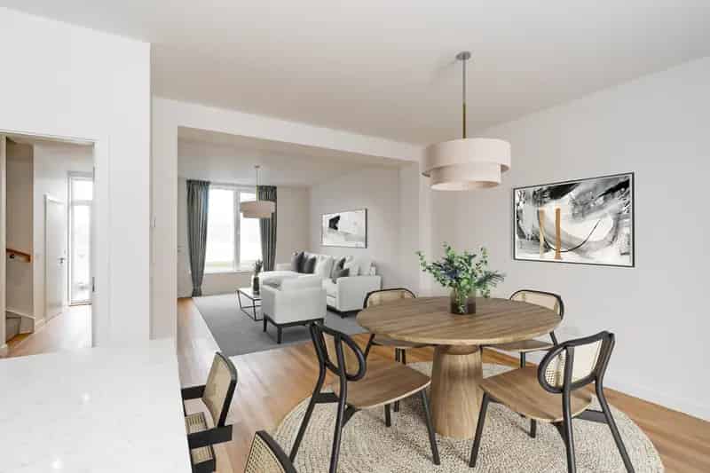 3 Bedroom Rowhouse in St Andrews West