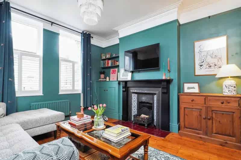 Victorian Townhouse Two Double Bedrooms Modern Kitchen Beeston