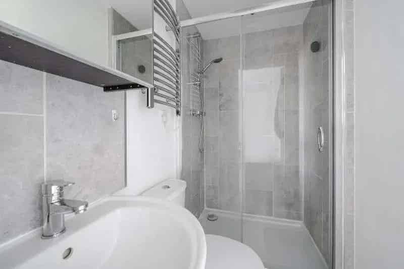 6 Bedroom Townhouse HMO Investment Windsor