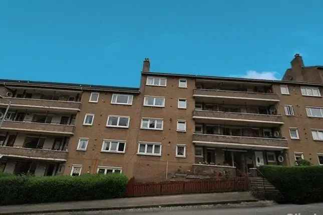 Flat to rent in Thornwood Drive, Glasgow G11