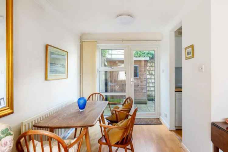 2 Bedroom Semi-Detached House for Sale in Brighton's North Laine