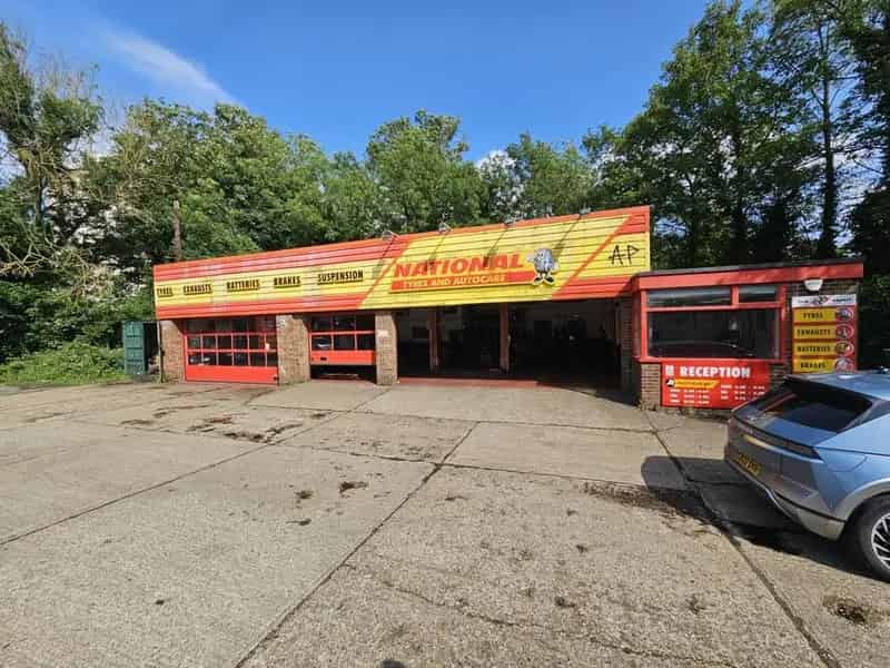 Steel Frame Workshop with Loading Doors and Forecourt